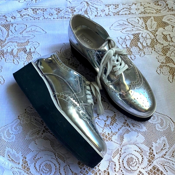 Forever 21 Platform Oxfords - Picture 3 of 4